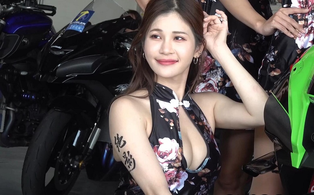 162215nt0subplg4lmyjub.jpg