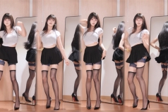 [B站舞蹈区UP.Yiko湿润兔_3546571132111646.性感黑丝热舞短裙视频合集][4K-2160P][92V][1.03GB][NO.2025154][BT/迅雷下载]